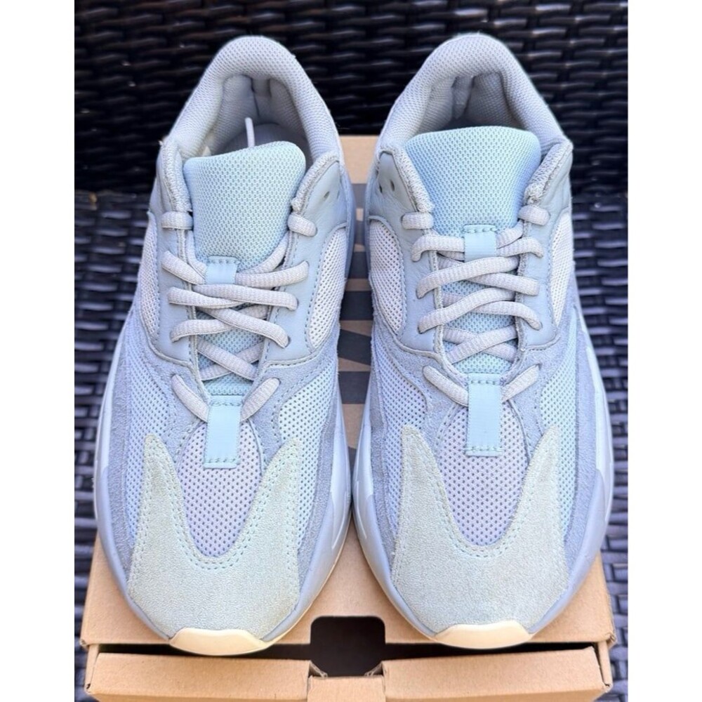 ADIDAS YEEZY BOOST 700 INERTIA SIZE 6.5M